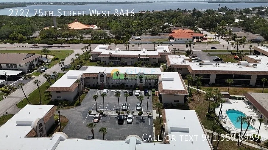 1 bed, 1.5 bath, 745 sqft, $1,250 — Photo 1