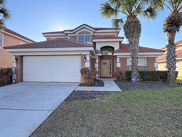 217 Sevilla Ave — Photo 1