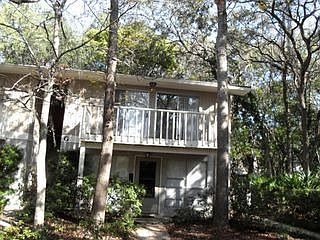 2nd image of 800 Mallory St APT 62