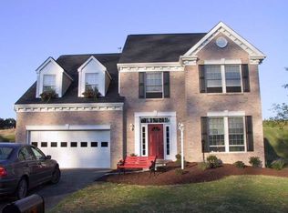 5811 Longview Cir, Bridgeville, PA