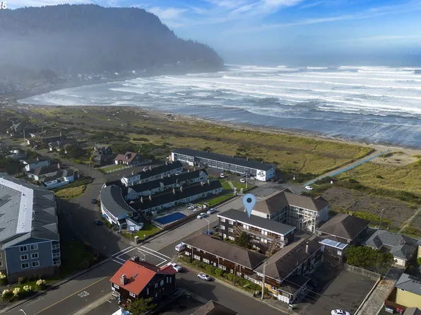 40 Avenue U APT 61, Seaside, OR 97138
