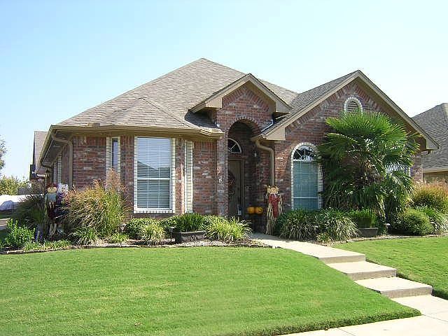 1st image of 1001 Hayden Ct
