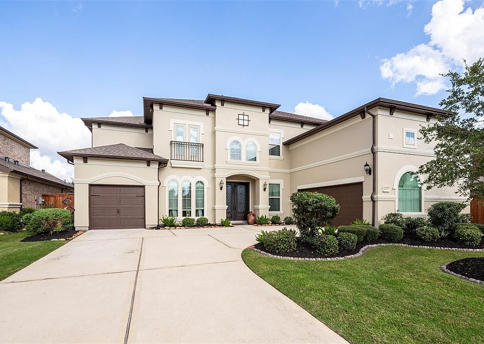 1st image of 10602 Grace Hollow Dr