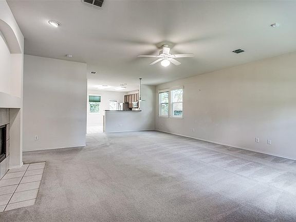 5th image of 6405 Lasalle Ln