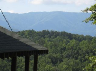 1750 Bluff Ridge Rd, Sevierville, TN 37876