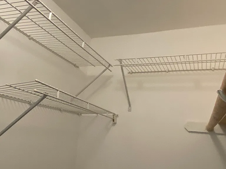 22829 Burbank Blvd #1 — Photo 15