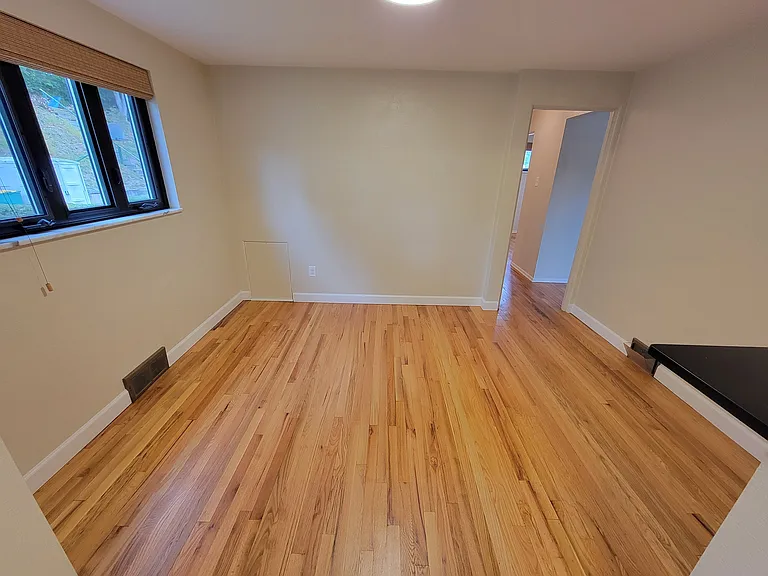 628 Highridge Dr — Photo 11
