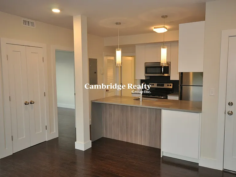 659 Massachusetts Ave #7T — Photo 1