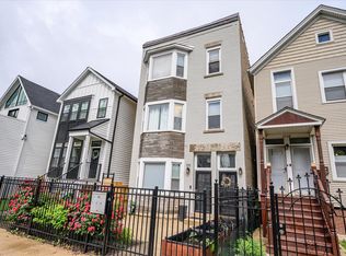 1711 N Whipple St #1, Chicago, IL 60647