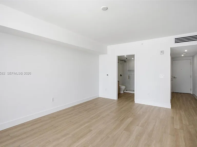 90 NE 32nd St #616 — Photo 55