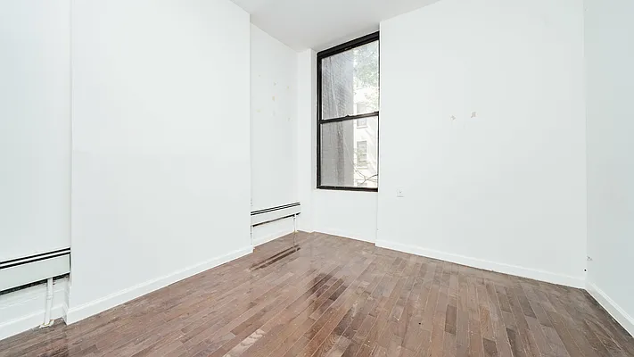 Rented by Nooklyn NYC LLC | media 14