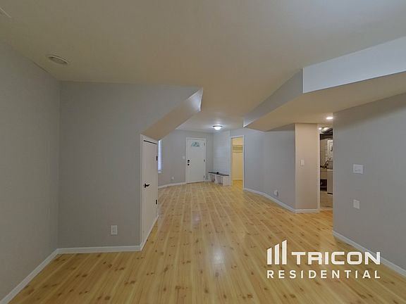 3rd image of 805 Garrison Ct