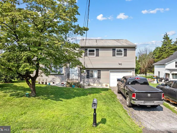 2300 S Filbert St, Allentown, PA 18103