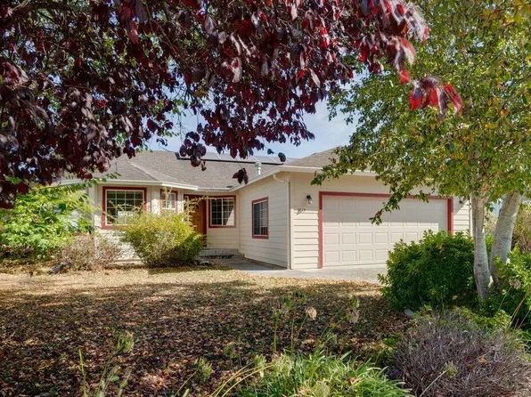 1815 Aspen Ct, McKinleyville, CA 95519