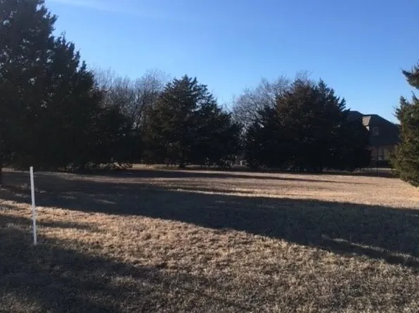 1724 S Pallmetto St, Stillwater, OK 74074
