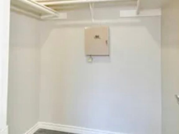 4th image of 5805 Alece Ln
