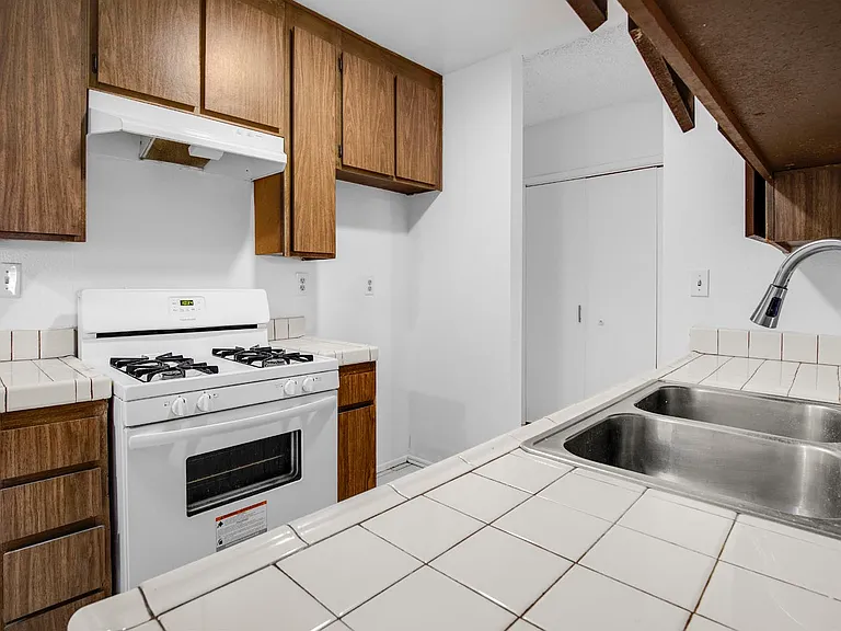 3717 Cardiff Apartments — Photo 8