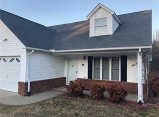 1605 S Main St #100, Mount Airy, NC 27030