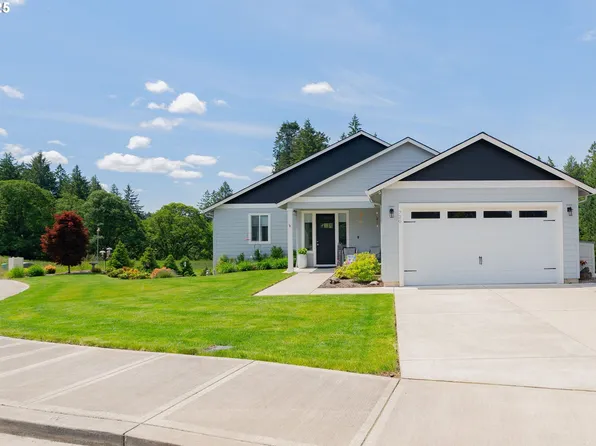 720 W Golden Eagle Dr, La Center, WA 98629