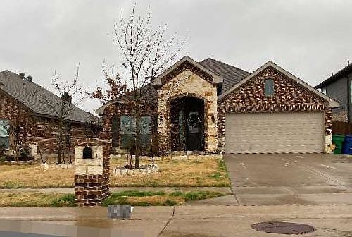 1st image of 231 Frontier Dr