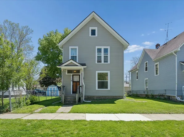614 S Lincoln Ave, Aurora, IL 60505