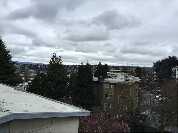4th image of 3711 26th Pl W APT 406