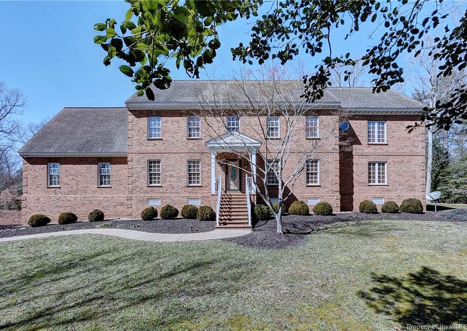 1st image of 9150 Deer Trace Ln