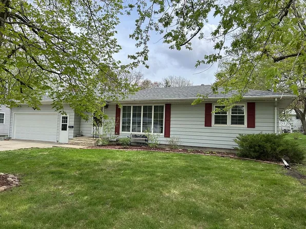 905 Cherokee St, Alta, IA 51002