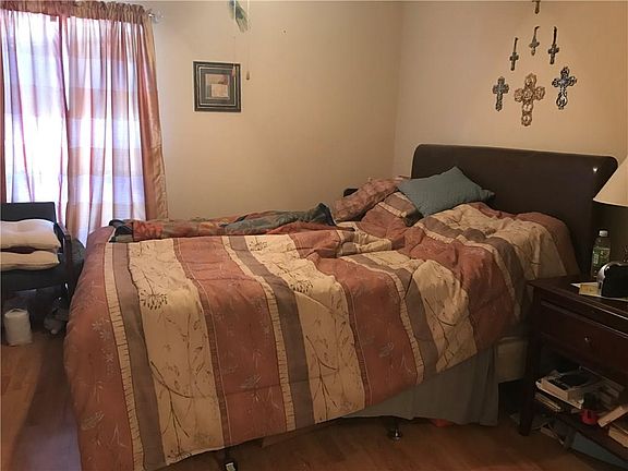 4th image of 2511 Metairie Lawn Dr #206