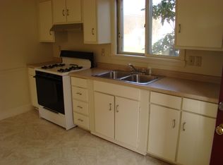 2982 Mercer Rd, New Castle, PA 16105