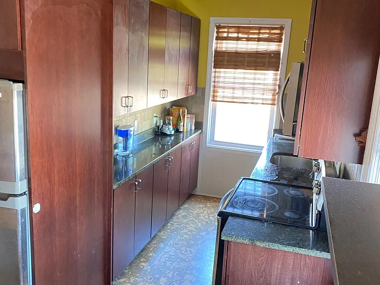 78 E Transit St #2 — Photo 31