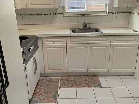 2nd image of 84-06 150th St Floor 2