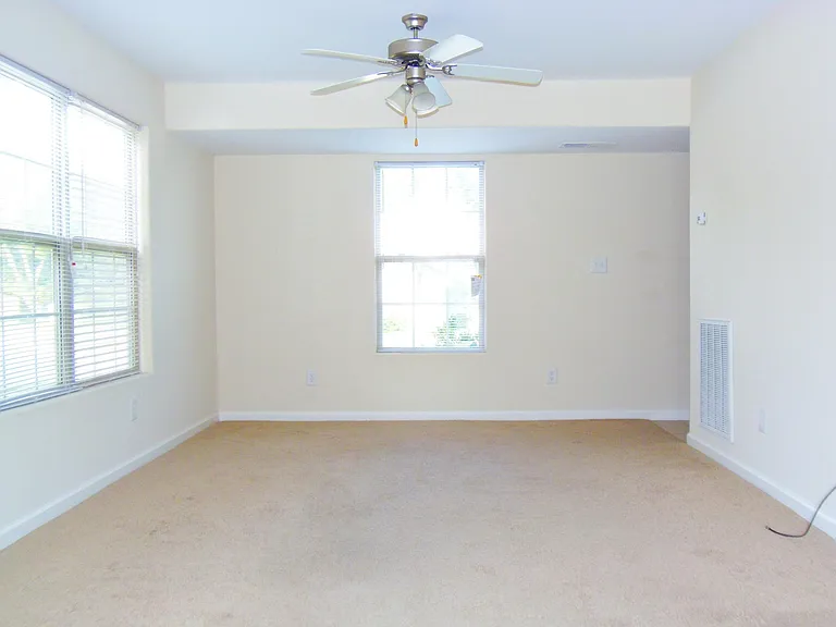 2536 Sun Seeker Ct — Photo 19