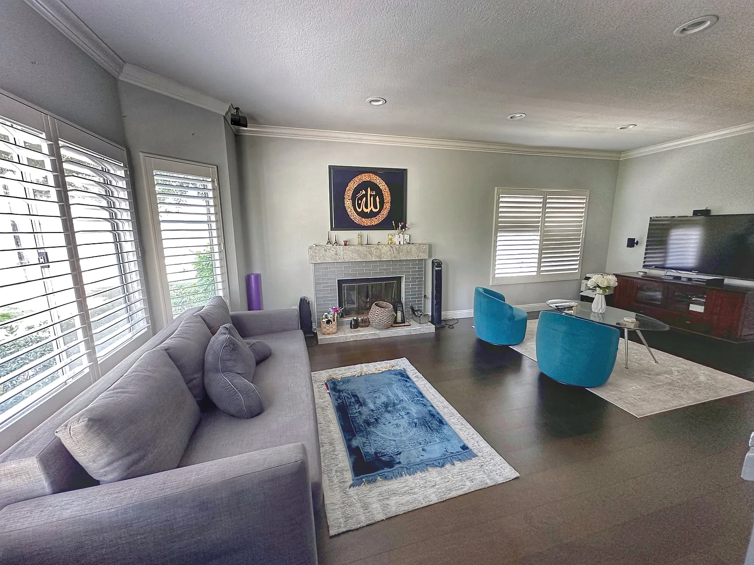 4 bed, 2.5 bath, 1300 sqft, $5,000 — Photo 3