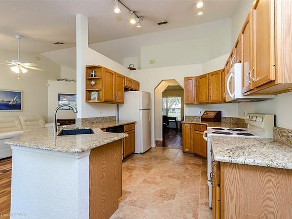 5th image of 2135 Barratt Ct