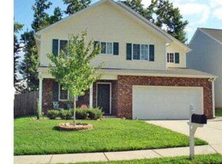 5723 Hidden Lake Dr, Browns Summit, NC 27214