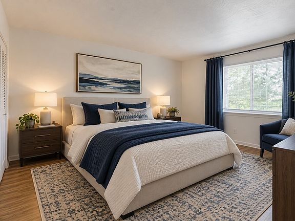 3rd image of 32 Portland Pkwy #23-2