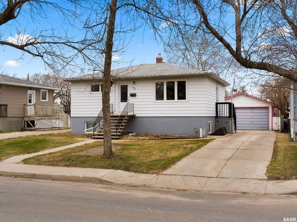 925 Forget STREET, Regina, SK S4T 4X7