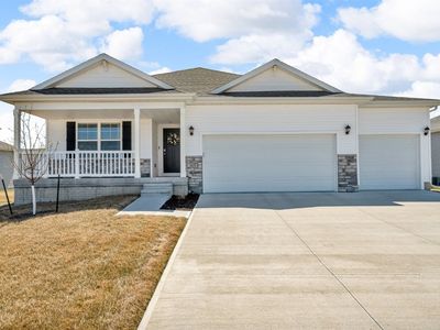 305 Sumac Dr, Palo, IA, 52324