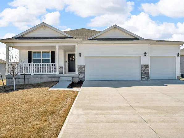 305 Sumac Dr, Palo, IA 52324
