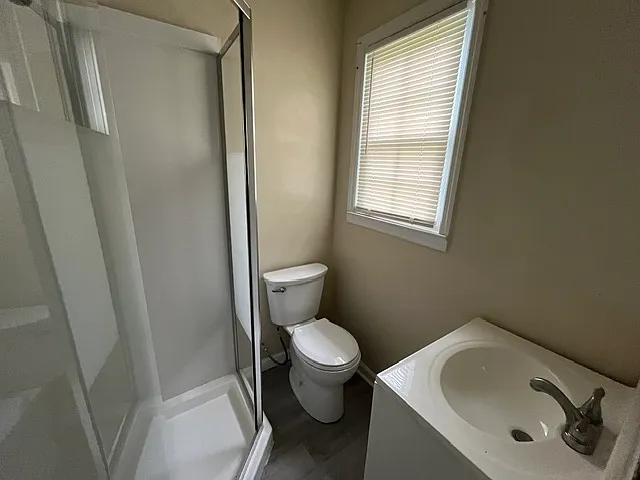 2435 Thrasher Ave — Photo 13
