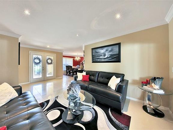 4th image of 5429 Highlands Vista Cir