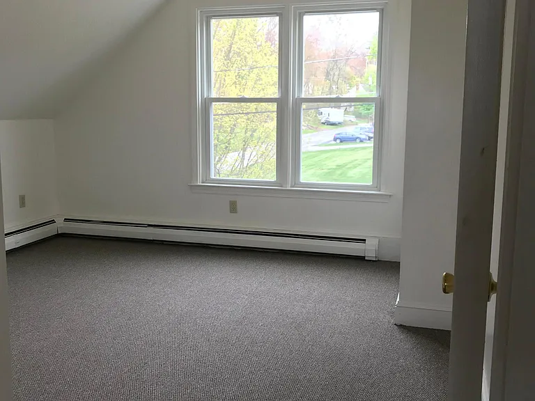 17 Park St — Photo 14