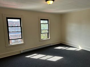 4 N Winooski Ave, Burlington, VT 05401
