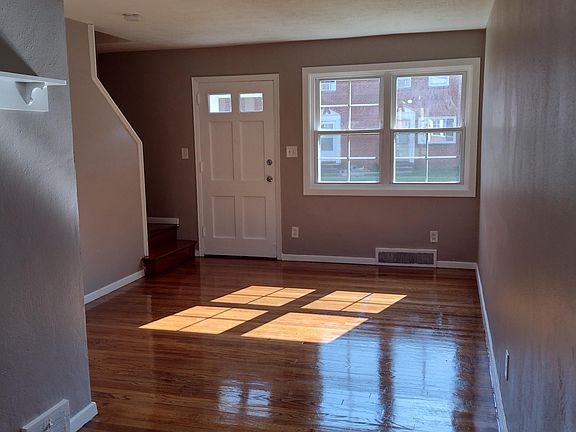 2nd image of 441 Kenwood Dr APT S