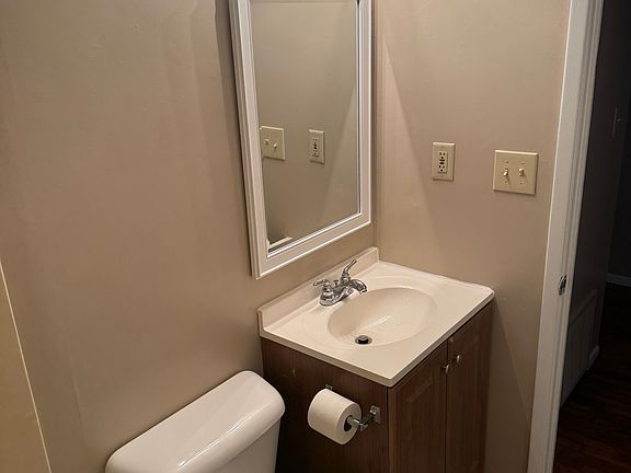 2nd image of 9114 New Maple Rd