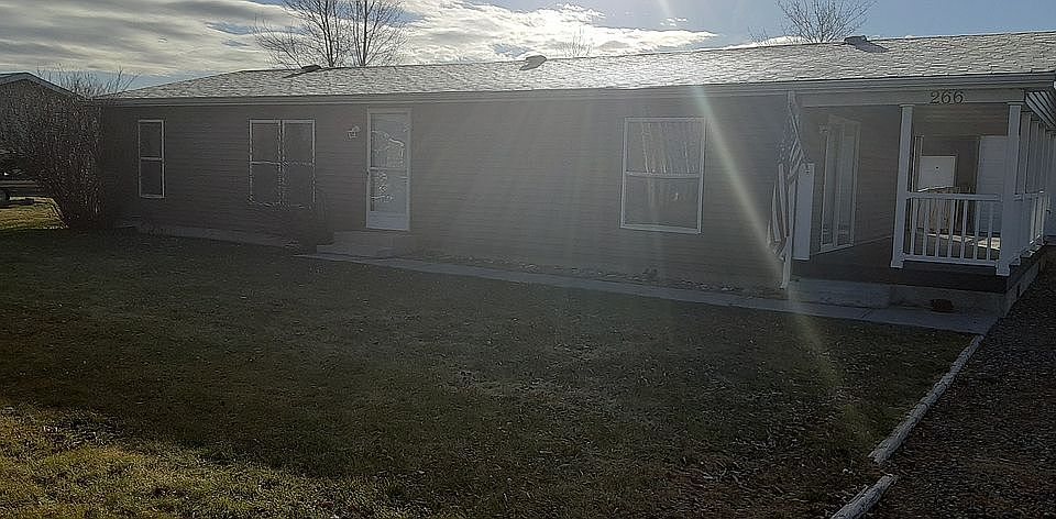 1st image of 266 Hereford Dr