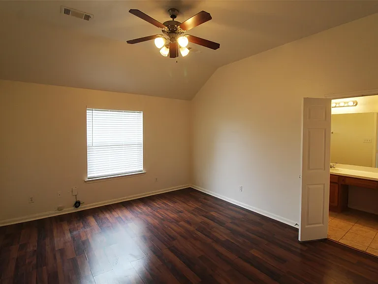 17839 Bullis Gap Dr — Photo 7