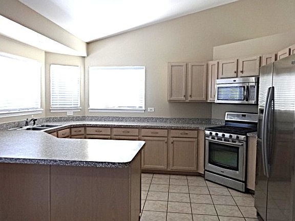 2nd image of 1648 Quinn Dr