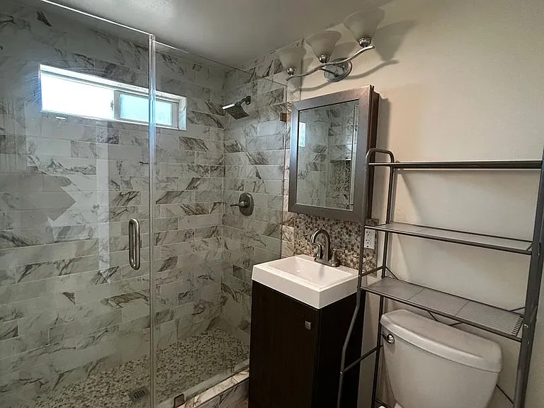 2764 Wilma St — Photo 12